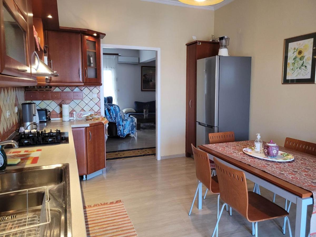 Kiki'S Penthouse Lägenhet Corfu  Exteriör bild