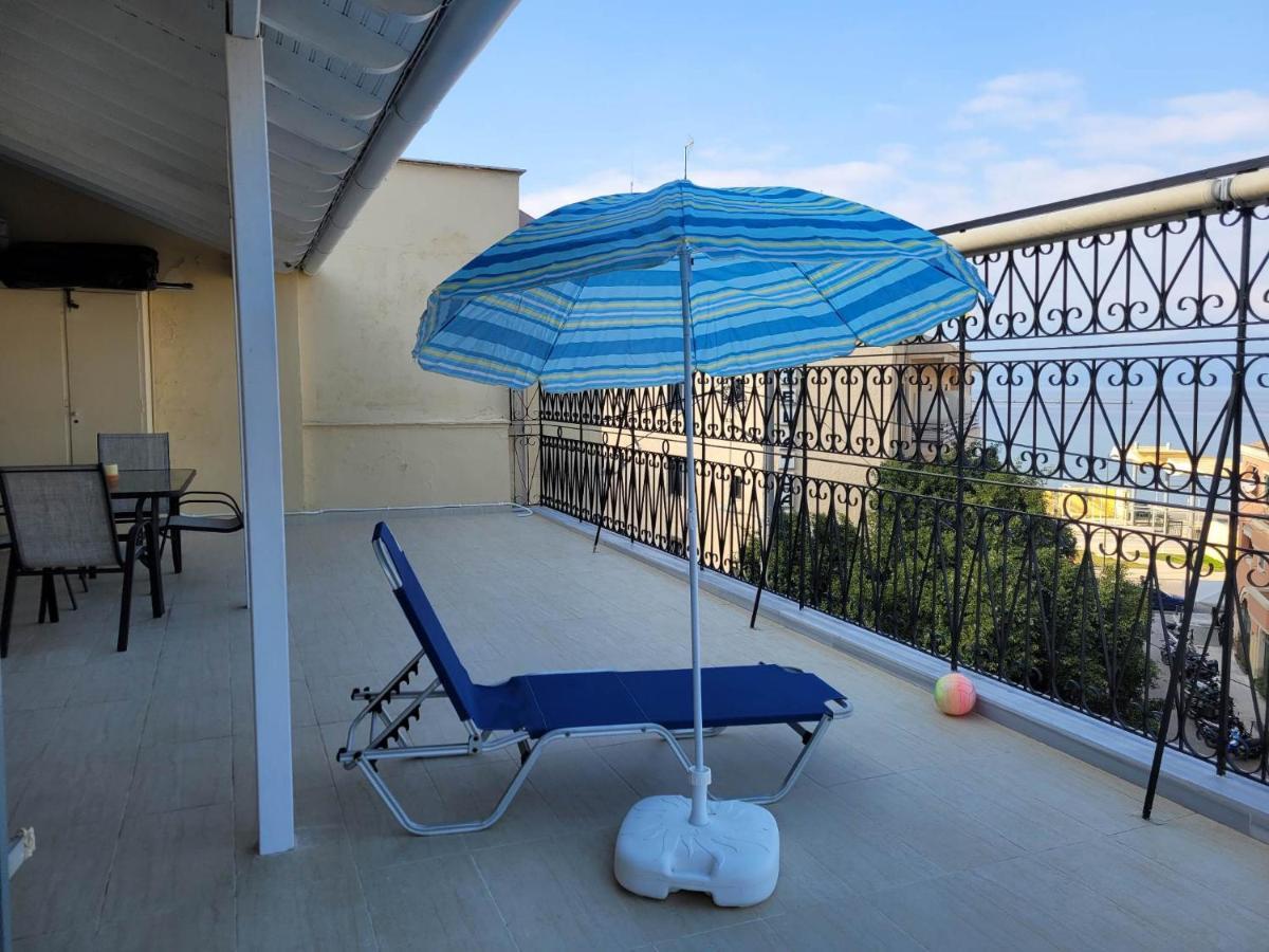 Kiki'S Penthouse Lägenhet Corfu  Exteriör bild