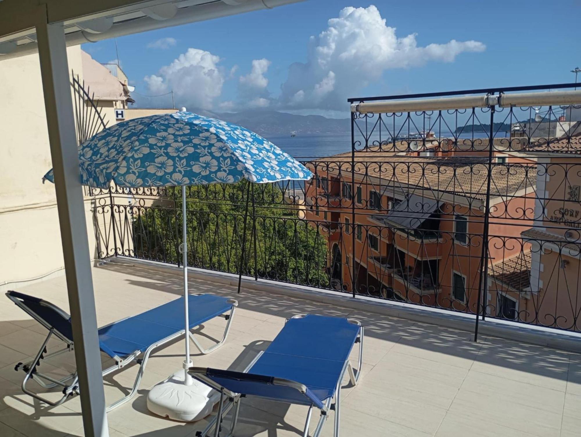 Kiki'S Penthouse Lägenhet Corfu  Exteriör bild
